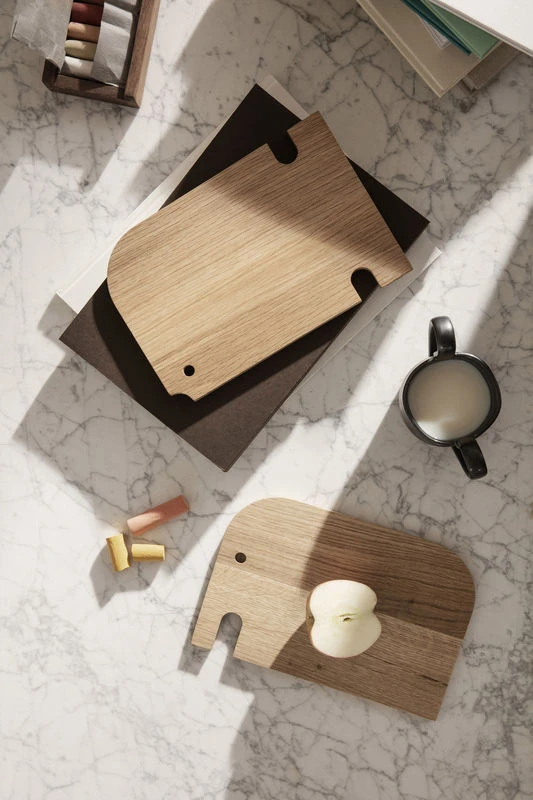 AniBoard Board - / Elephant - Oak - Ferm Living - Image 2