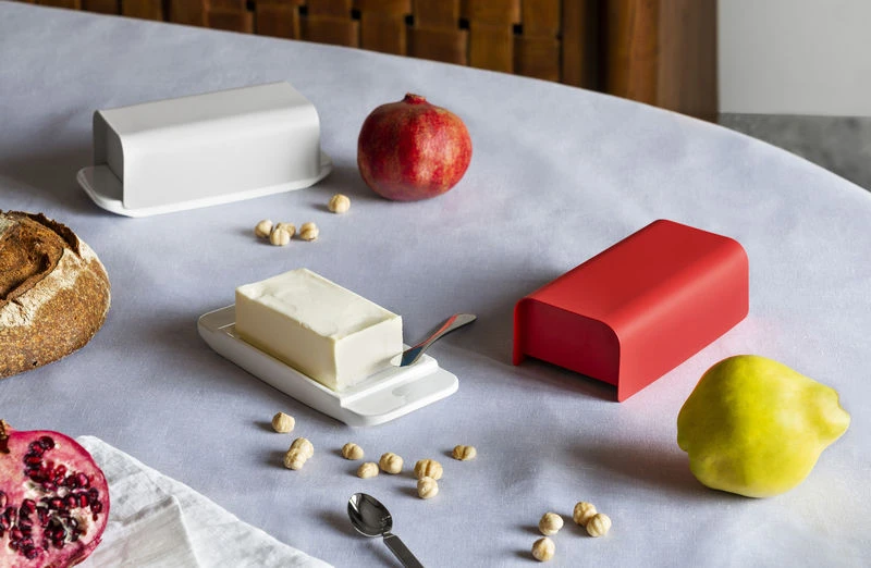 Mattina Butter Dish - / Porcelain & Steel - Alessi - Image 5