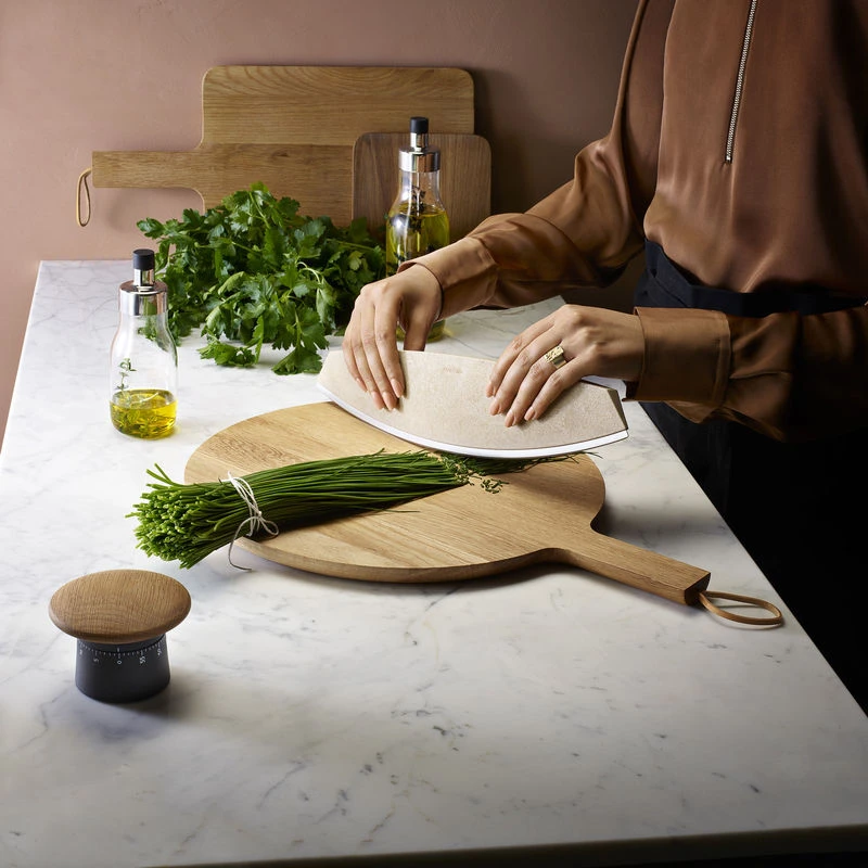 Chopping Board - Oak / Presentation Board - Ø 35 Cm - Eva Solo - Image 5