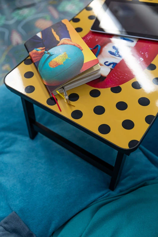 Toiletpaper - Shit Lunch Tray - / Folding Legs - 56 X 38 Cm / MDF - Seletti - Image 5